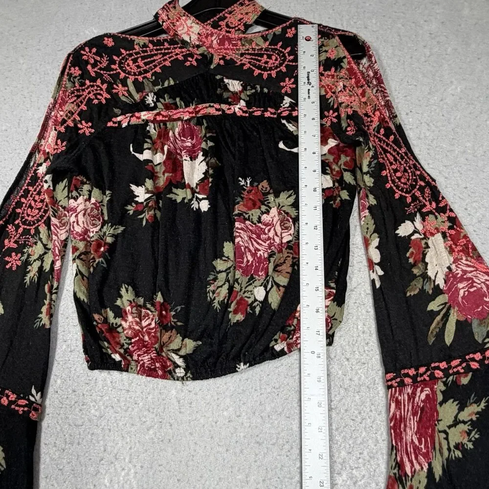 Free People Shirt Women’s Size XS Bainbridge Embroidered Cold Shoulder Top